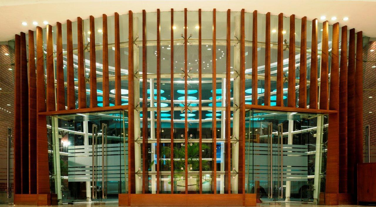 NIRVANA Hotel Banquets Club Ludhiana Extérieur photo