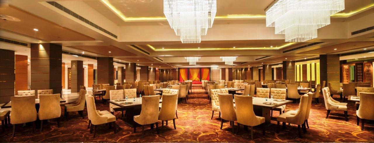 NIRVANA Hotel Banquets Club Ludhiana Extérieur photo